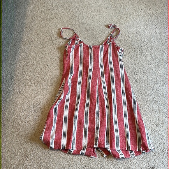 Like new summer dress - Picture 2 of 2